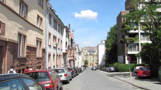 1 1 Gia Thue Nha Sinh Vien Tang Vot