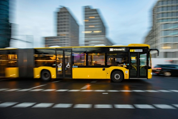 3 Kham Pha He Thong Giao Thong Cong Cong Hien Dai Va Hieu Qua Tai Duc