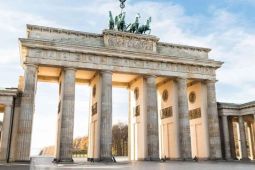Kế hoạch nới lỏng giãn cách xã hội ở Berlin - Những quy định cần biết