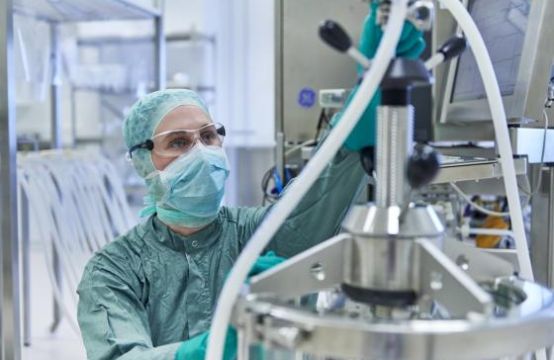 Vaccine Corona virus: Bước đột phá mới tại Đức – Có thể tiêm vào mùa Đông
