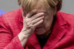 Liệu “bà đầm thép” A.Merkel có vượt qua được bão táp chính trị?