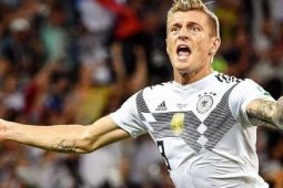 Xem lại bàn thắng “kinh điển” giải cứu tuyển Đức của Toni Kroos qua ảnh