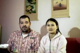 Vợ Việt phải sống xa chồng Đức suốt 6 năm vì… thi rớt tiếng Đức