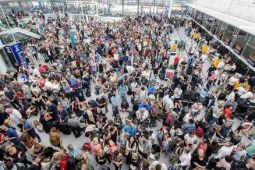 Đức: Sân bay Munich đóng cửa nhà ga do người lạ xâm nhập