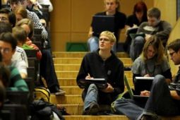 Đức: Chiến lược phát triển đại học theo định hướng nghiên cứu