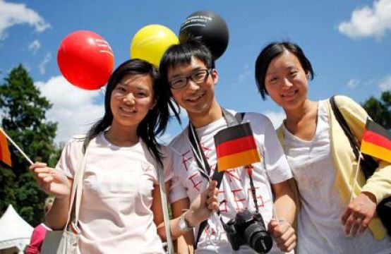 Nhật kí du học: Tiền lương và đi làm ở Đức