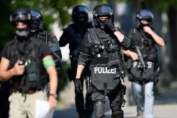 Đức bắt giữ 10 đối tượng âm mưu khủng bố