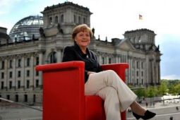 “Ông kẹ” nước Đức đang yếu thế dần ở châu Âu?