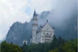 Thăm lâu đài cổ tích có thật ở nước Đức