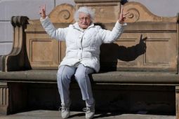 Cụ bà 100 tuổi tranh cử vào chính quyền thành phố ở Đức