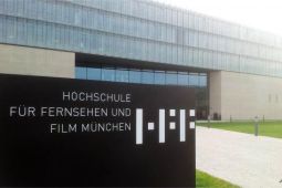 Các trường đại học nghệ thuật, âm nhạc và phim ảnh: Kunst-, Musik-und...