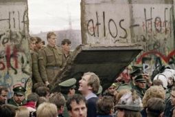 30 năm bức tường Berlin sụp đổ, vẫn nhiều khác biệt giữa miền Đông và Tây nước...