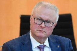 Một bộ trưởng Đức tự tử vì chịu không nổi áp lực từ COVID-19