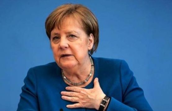 Thủ tướng Đức cảnh báo mối đe dọa từ dịch COVID-19 vẫn còn nghiêm trọng