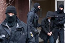 6 nghi phạm người Việt buôn người ra tòa tại Đức