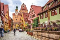 Ghé thăm Rothenburg, thị trấn lãng mạn nhất nước Đức