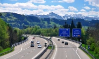 Autobahn – cao tốc không giới hạn tốc độ ở Đức