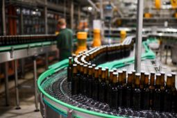 Nhà sản xuất bia Đức lo ngại vì Nga cắt khí đốt