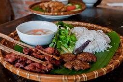 Quán ăn Việt ở Berlin: Người mua luôn thua kẻ bán?