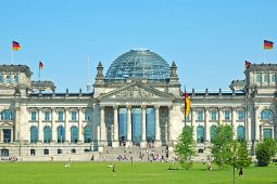 Luật cư trú Đức: Thay đổi quan trọng từ 01.08.2017 liên quan đến Du học sinh &...